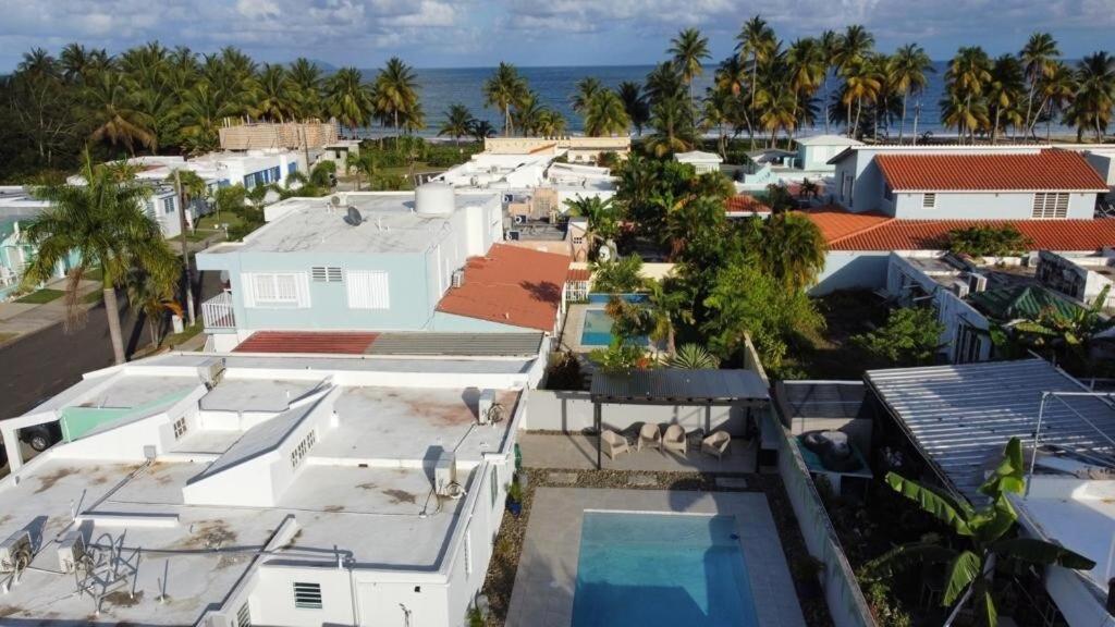 Walk To Beach Or Swim In The Pool, 4 Bedrooms Home Humacao Eksteriør billede